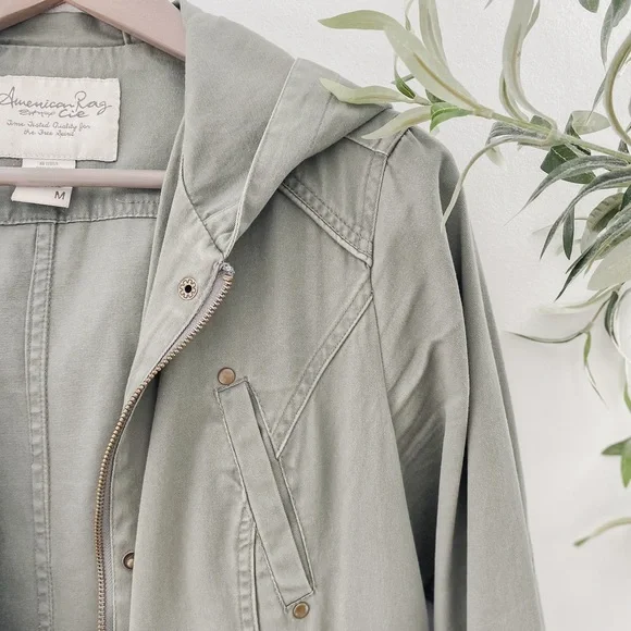 American Rag Army Green Hooded Utility Jacket - Picture 2 of 4